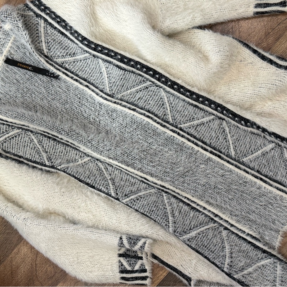 Renee C. Black and Cream Geometric Cardigan